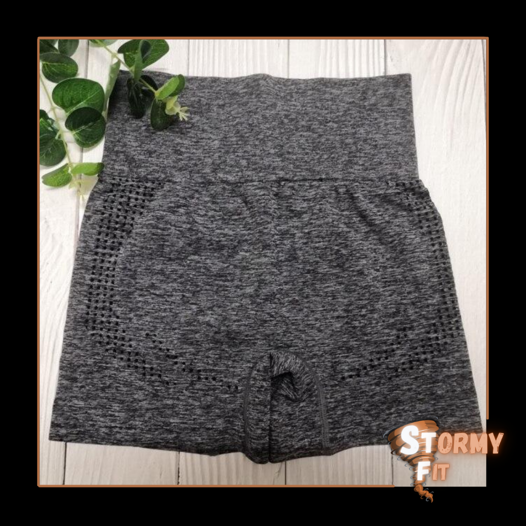 Chantria Short