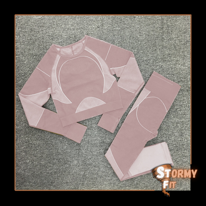 Caroline Set Strike